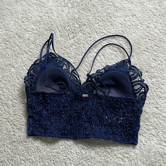 VS Pink Lace  Bralette - Picture 2 of 3